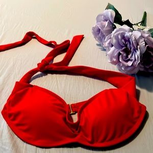 Cute 🥰 bathing suit top or bikini top size large red color, new, must go